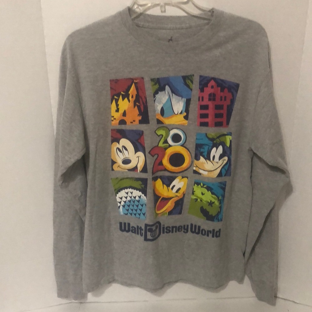 2020 Walt Disney World Long Sleeve T-Shirt Size Medium. Heather grey